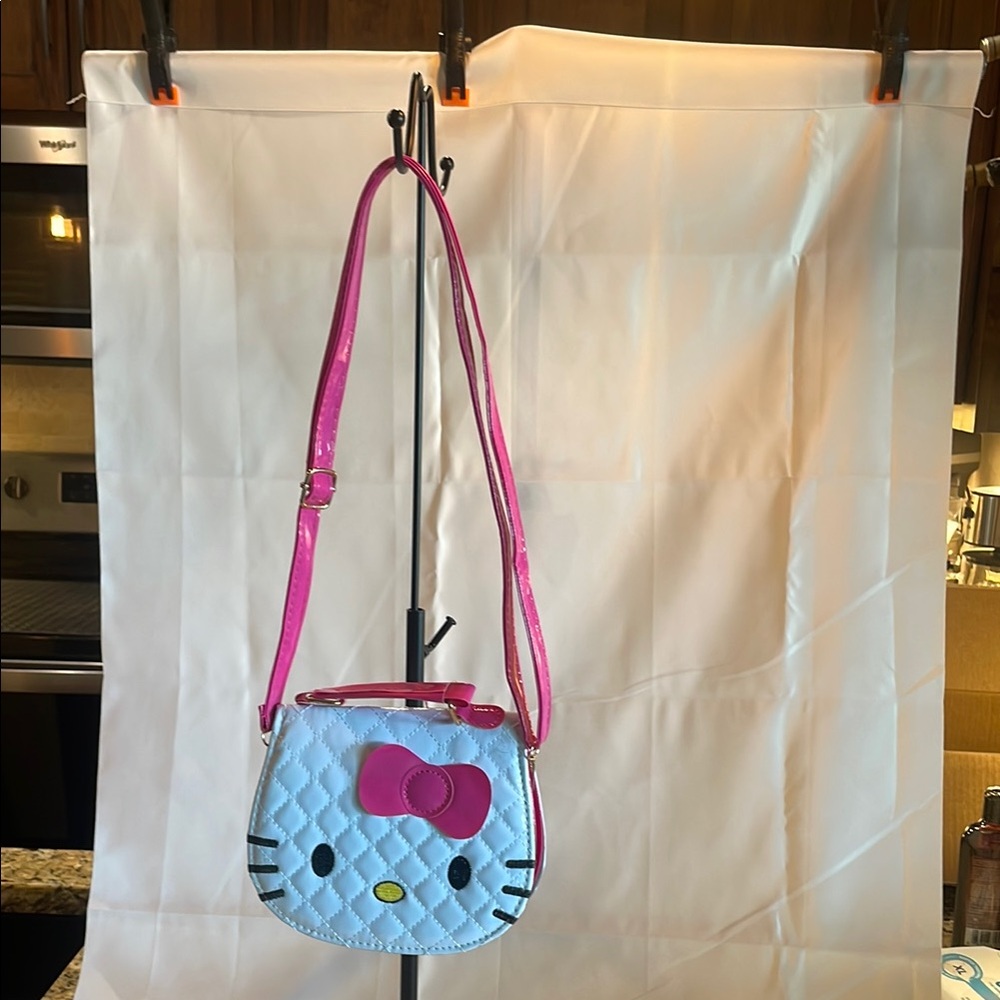 Hello Kitty Pink and White Quilted Crossbody Bag NWOT